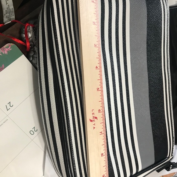 Vera Bradley shoulder bag - Picture 11 of 11